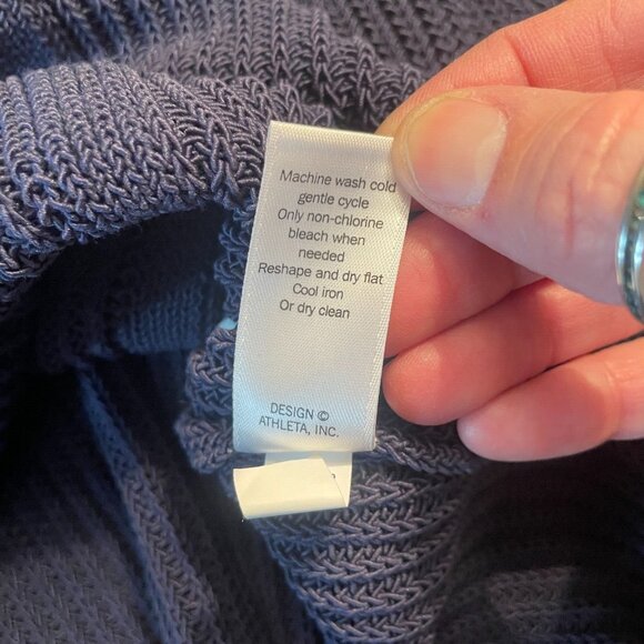 Athleta Highline Sweater Sz Large Tunic Blue V-Neck Knit Preppy Neutral Normcore - Picture 13 of 15